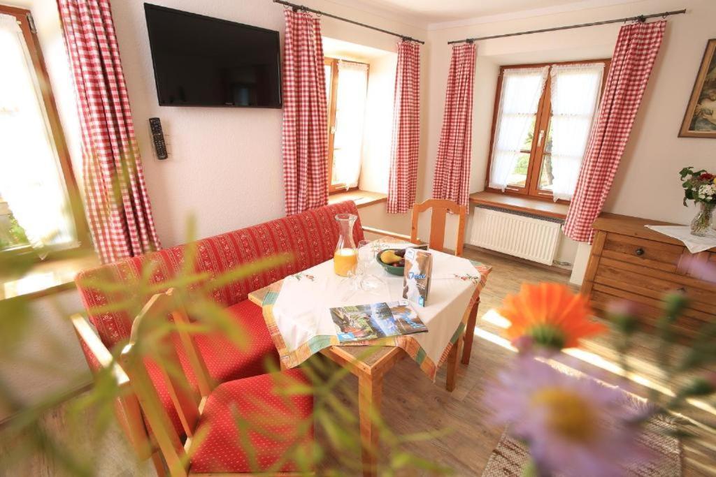 Biohof Wallnerhof - Chiemgau Karte Inzell Bagian luar foto